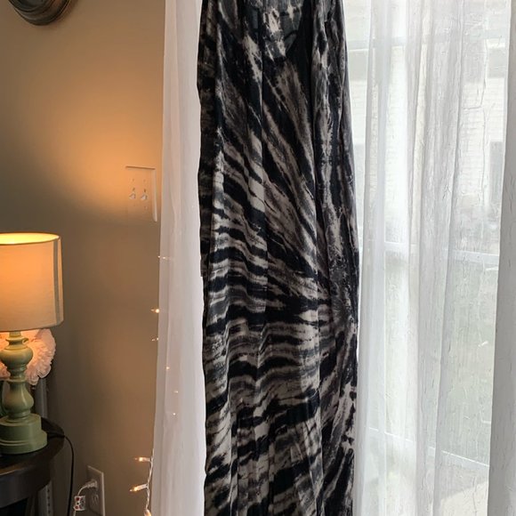 MAXI DRESS - Picture 4 of 6